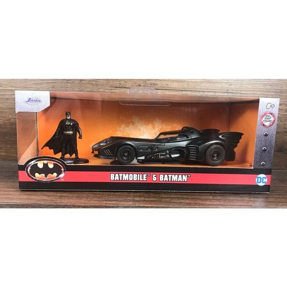 Batmobile & Batman 1989 Jada Diecast Car New - Picture 1 of 7